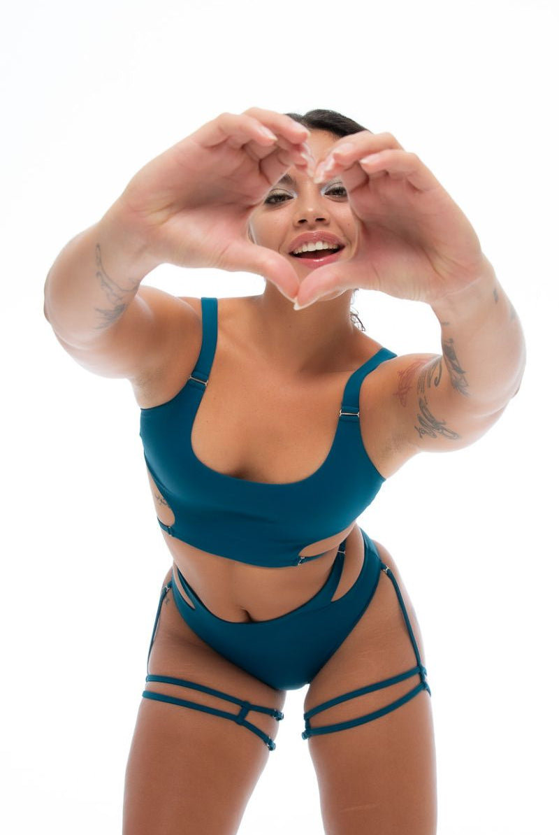 Nona Perkasa Gladiolus Top - Zenith-Nona Perkasa-Pole Junkie