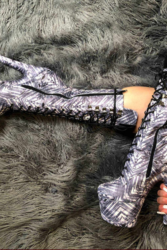 Hella Heels Cult Boots - 7inch-Hella Heels-Pole Junkie