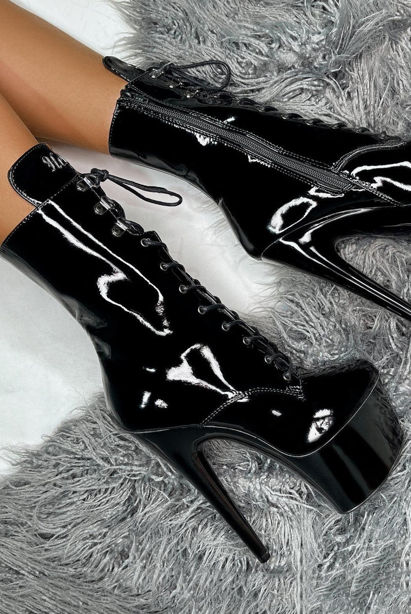 Hella Heels LipKit 7inch Boots - Black Beatles-Hella Heels-Pole Junkie
